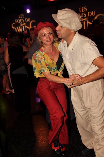 min 2010 11 13 fous swing 103